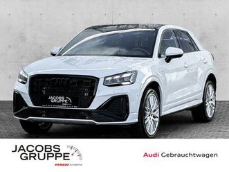 audi q2 s line 35 tfsi s tronic black/ahk/pano upe eu