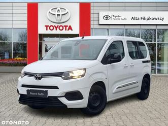 toyota proace city verso 1.2 d-4t business