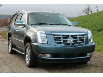 escalade 6.2 v8 sport luxury