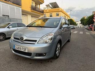 toyota - corolla verso 2.2 d4d 136cv sol