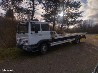 dépanneuse renault m160