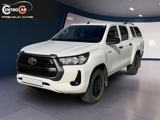 toyota - hilux 2.4 d4d cabina doble gx
