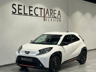 toyota - aygo x cross