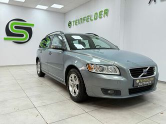 volvo v50 1.6 d momentum / leder / ahk / navi