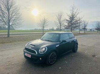 mini bj-2011 1,6 benzin 184 ps leder navi euro 5