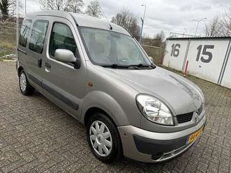 4x4 1.6 16v authentique