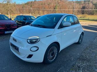 fiat 500e carplay klima tempo