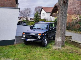 LADA NIVA lada-taiga-4-x-4-erste-hand