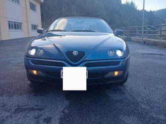 alfa romeo spider 2.0 twin spark 16v