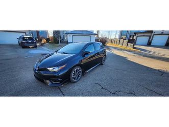 2016 toyota scion im, low kms, mint condition