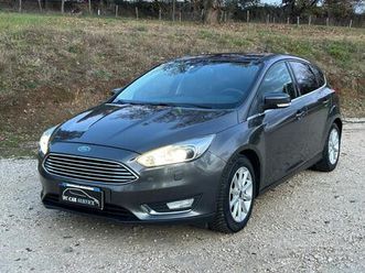 ford focus 1.6 120 cv gpl titanium