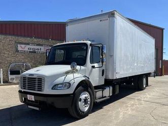 2013 freightliner m2 26ft box truck with liftgate
