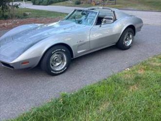 1974 corvette stingray
