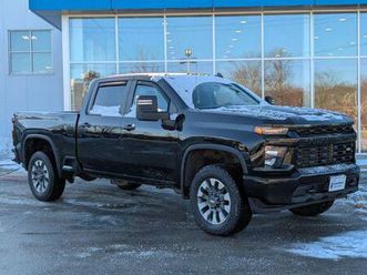 used 2023 chevrolet silverado 2500 custom