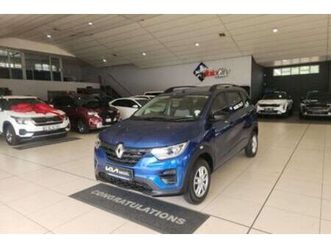 2022 renault triber 1.0 expression