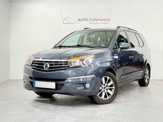 ssangyong rodius d22t limited 4x4 aut