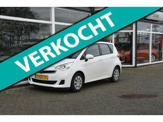 toyota verso-s 1.3 vvt-i automaat nlse auto-hoge zit-aspiration