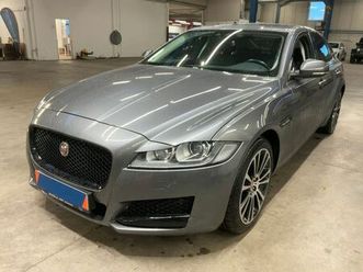 jaguar xf 3.0 v6 kompressor prestige leder xenon pano