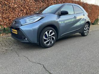 toyota aygo x 1.0 vvt-i s-cvt envy automaat