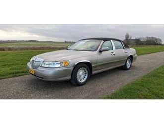 ford lincoln town car 4.6 v8 – luxe, comfort en klasse — ford — marktplaats
