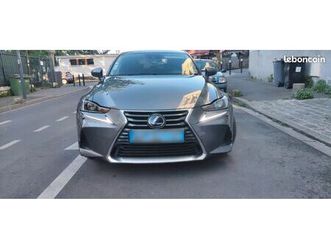 lexus is300h hybride