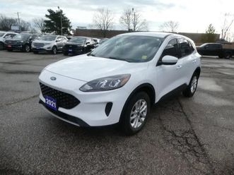 2021 ford escape se se