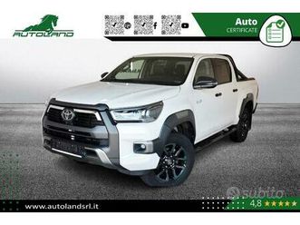 toyota hilux 2.8d invincible sport 4wd doppia cabi