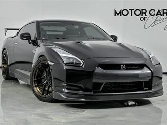 2011 nissan gt-r premium
