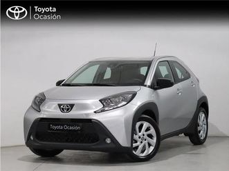 5 puertas play 70 automático (s-cvt)