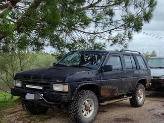 nissan terrano 1 td27 julho/90