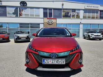 toyota prius plug-in 1,8 vvt-i, 2018 god.