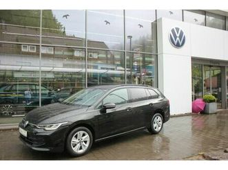 volkswagen golf viii variant life 1.5 etsi dsg navi,led,pdc