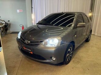 toyota etios 1.5 t-flex sedan xs