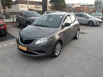 lancia ypsilon 1.2 69 cv 5 porte gold del 2016 usata a campobasso
