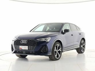 audi q3 sportback 35 2.0 tdi identity black s-tronic del 2025 usata a alessandria