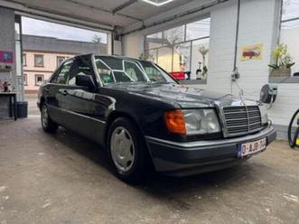 ② mercedes w124 e220 — mercedes-benz — 2ememain