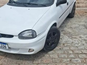 sedan super 1.0 mpfi 4p