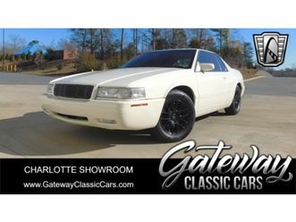 4.6 liter v8 automatic