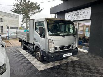 nissan cabstar nt400 chassis cabine 35.12 5v benne relevable et coffre- 2p