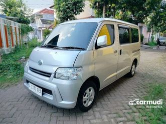 2014 daihatsu gran max 1.3 mini bus d front facing van #sier