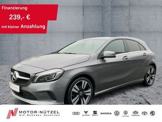 mercedes-benz a 180 1.6 urban led+rfk+shz+gra+mfa+pla+lm 18