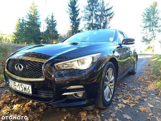 infiniti q50 2.0t sport sound studio by bose