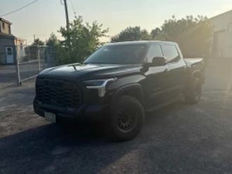 toyota tundra * sr * carfax * цена до бг ≫ 2023 • 71 100 лв. • id
