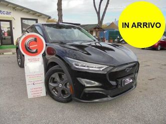 mustang mach-e mustang mach-e standard range 269 cv