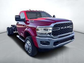 2024 ram 5500 châssis cabine slt