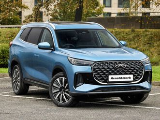 2025 chery tiggo 8 1.5 summit