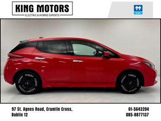 n-connecta / apple & android auto / nav / radar cruise / half-leather / park sensors / balance of 8 year nissan battery warranty / *finance packages available*