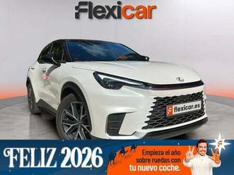 lexus lbx 1.5 136cv hev emotion+