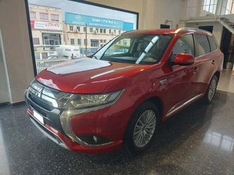 outlander phev motion 4wd