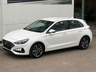 hyundai i30 dct 48v trend navi tempom. kamera